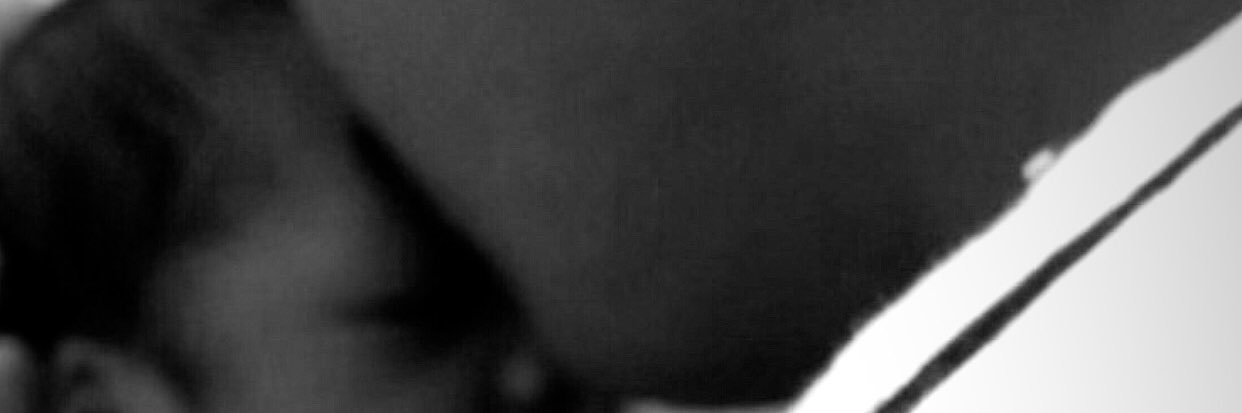 yessitania's profile banner image