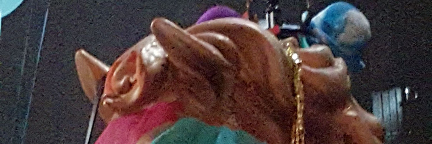 clarepullen's profile banner image