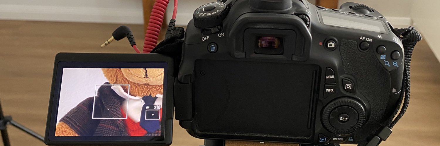 raychongnee's profile banner image