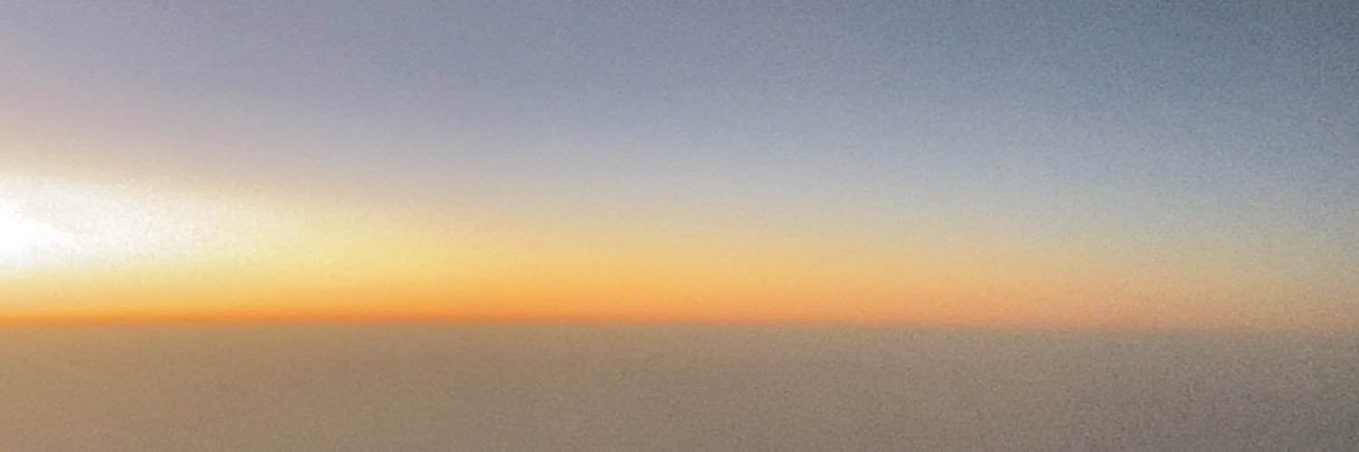 sntxun's profile banner image