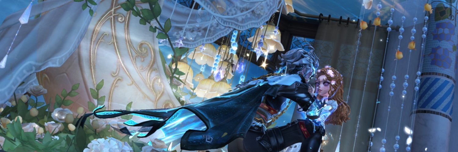 meg_myin's profile banner image