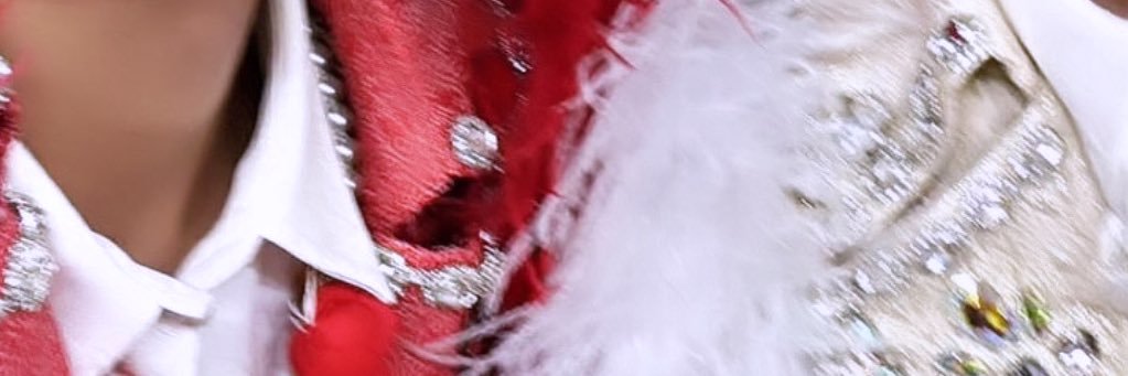 𝓡 banner