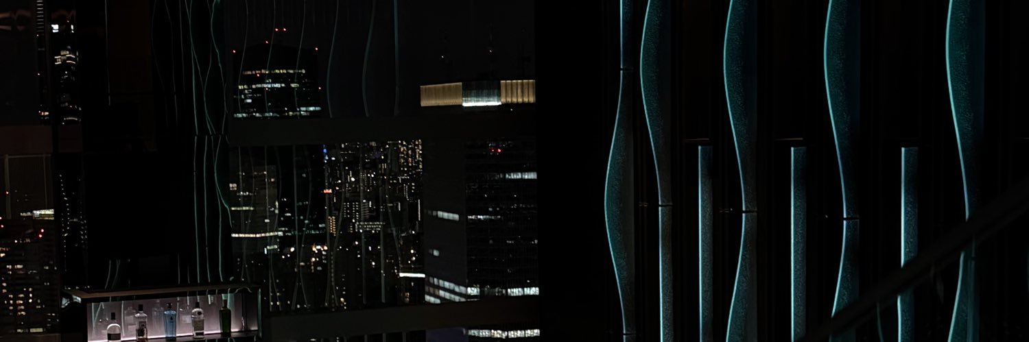 iz__tag's profile banner image
