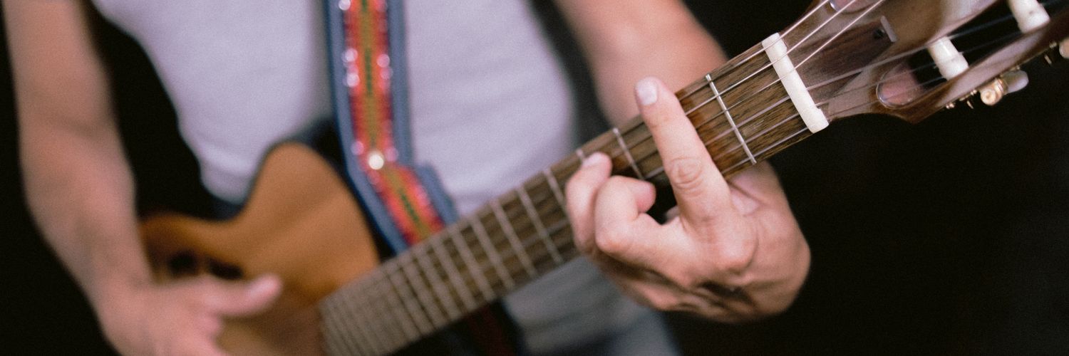 GuzmanEcuador's profile banner image