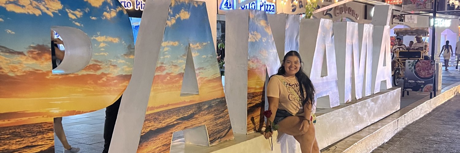 KariSilvera's profile banner image