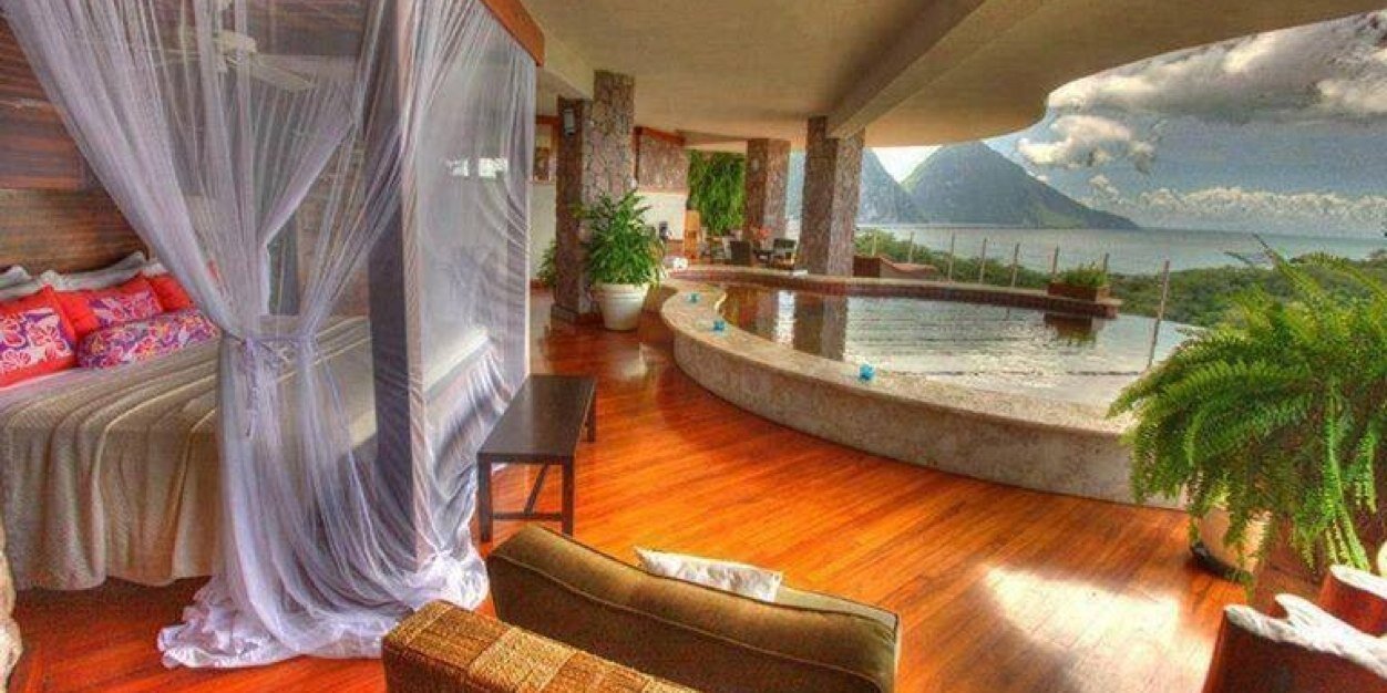 MzStlucia's profile banner image