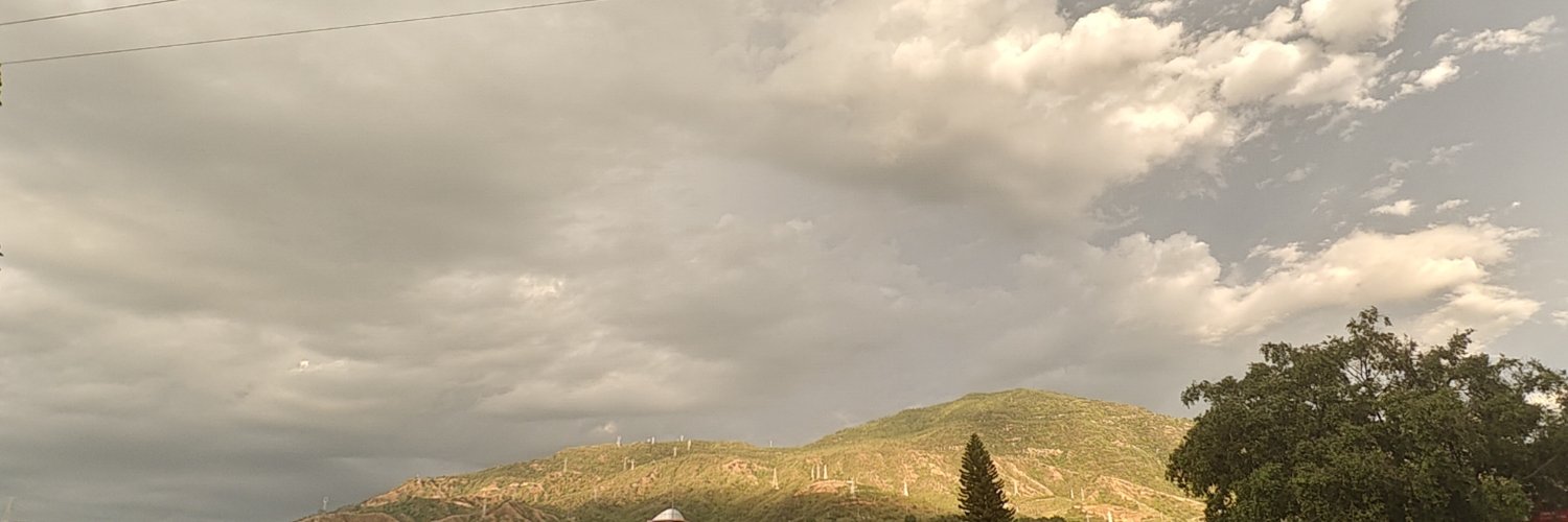 krienes's profile banner image