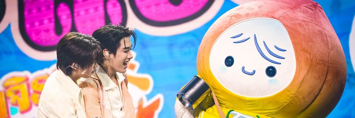 apartofmoew's profile banner image