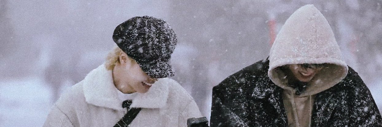 Debbb banner