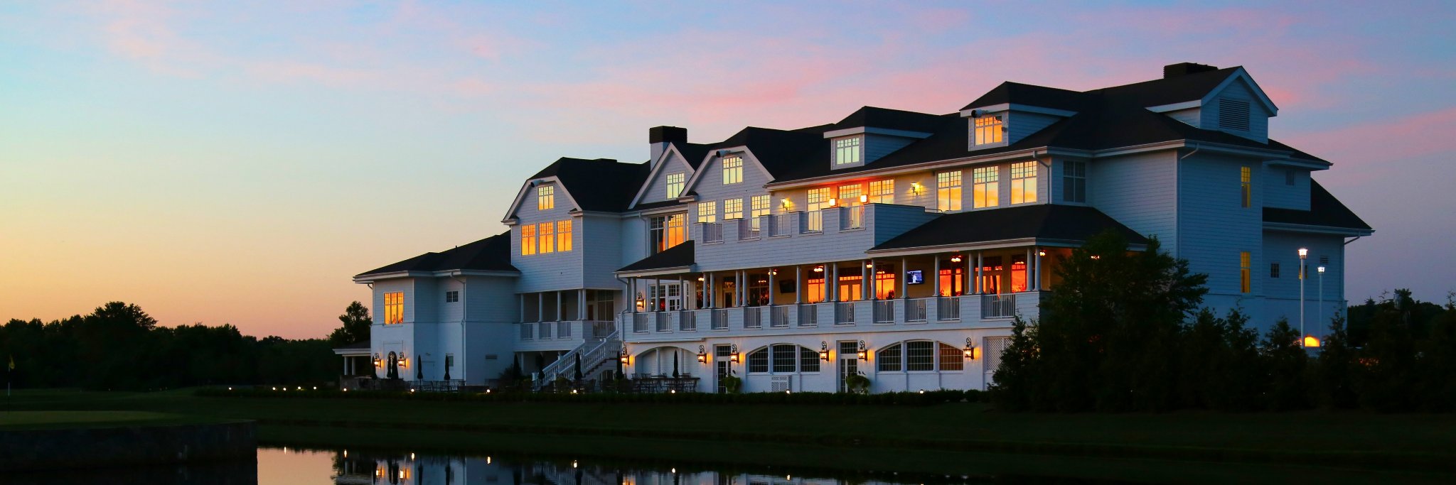 Trump Colts Neck banner