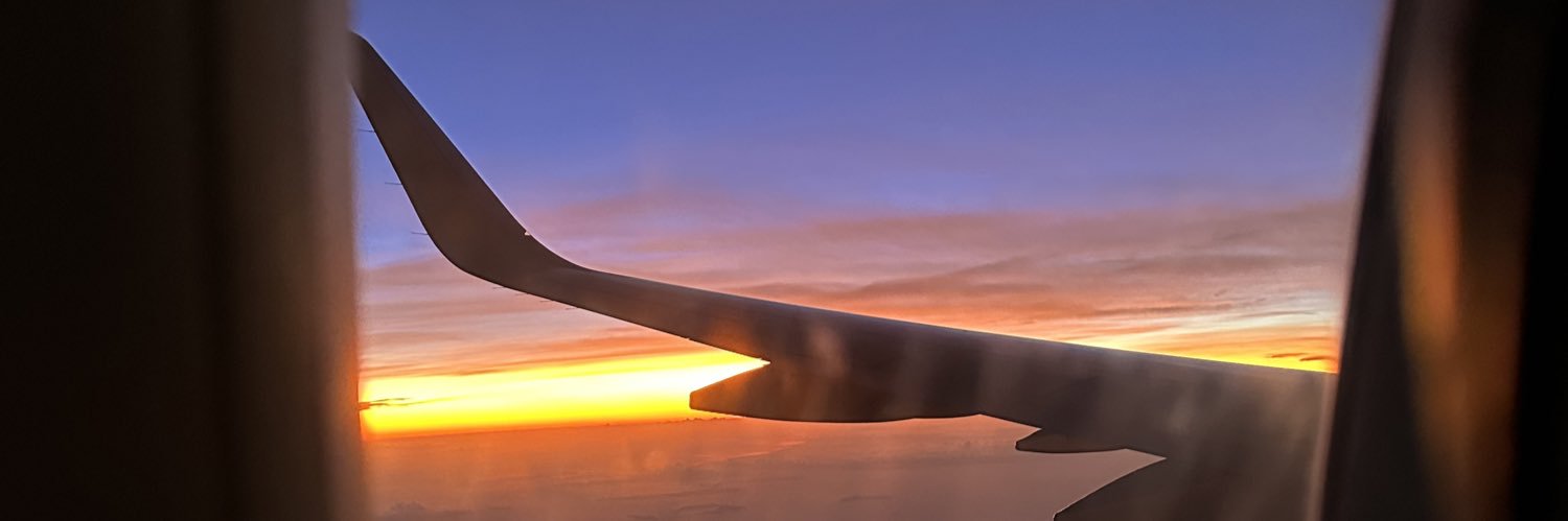 wanderraine's profile banner image