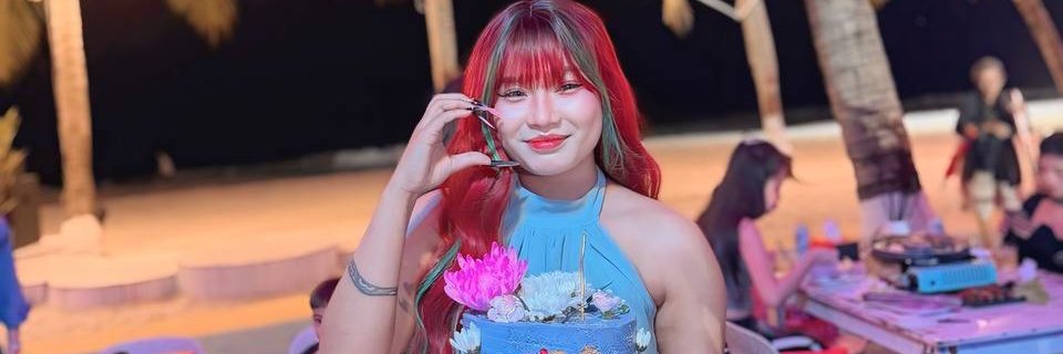 call_meclaraa's profile banner image