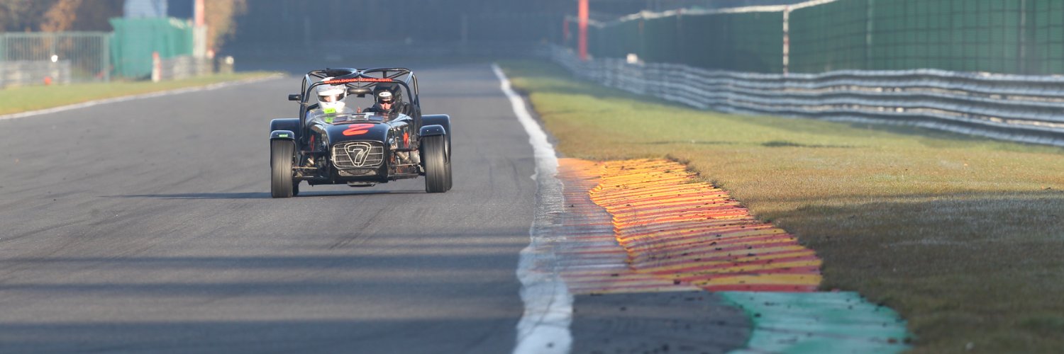 Damian Wilson banner