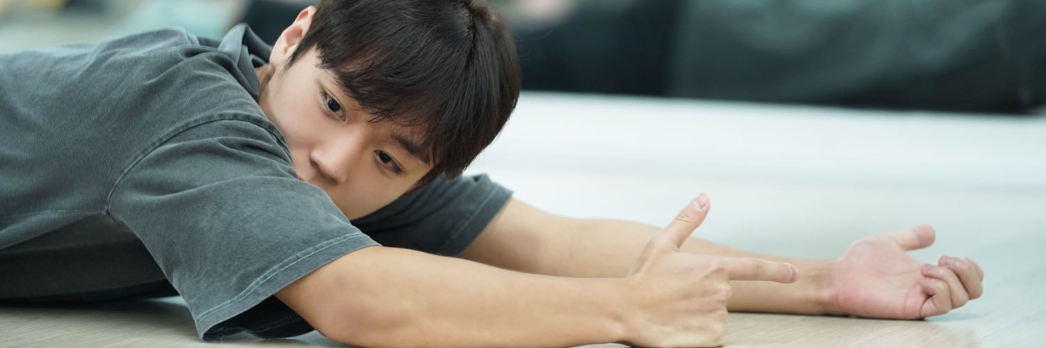 hunzzzi's profile banner image