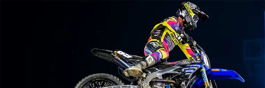 Phil Nicoletti Phan Club banner