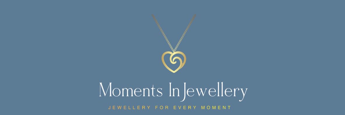 Moments_In_J's profile banner image
