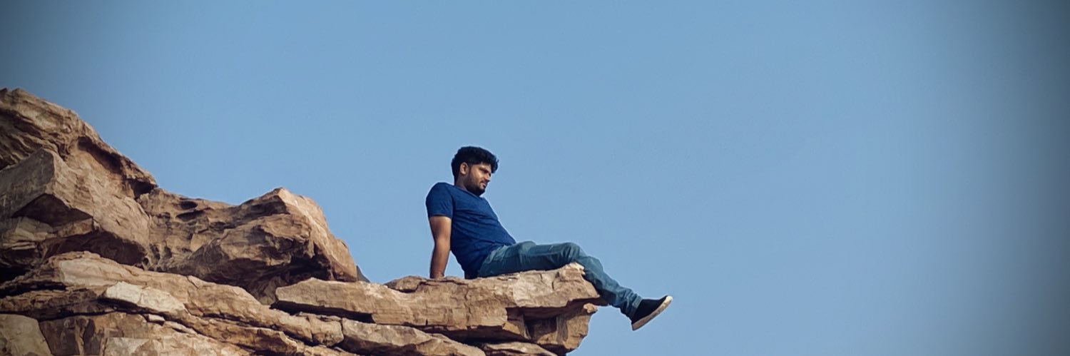 realidioit's profile banner image