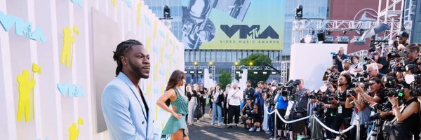 Dometi_ Profile Banner