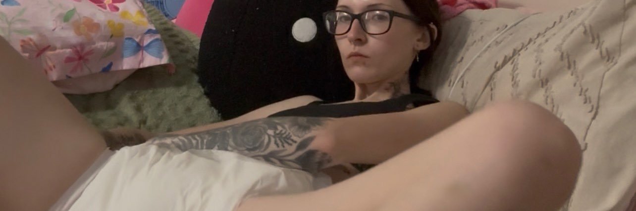Becca Rae🍼💋 banner