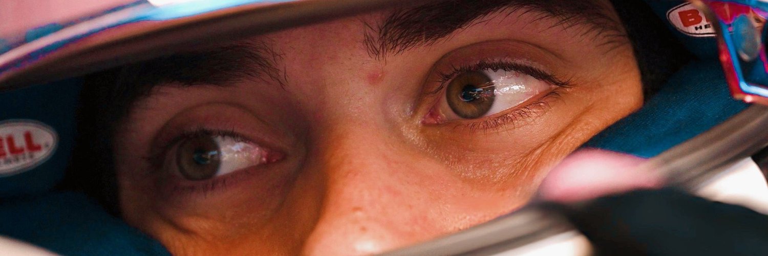 mearetheo's profile banner image
