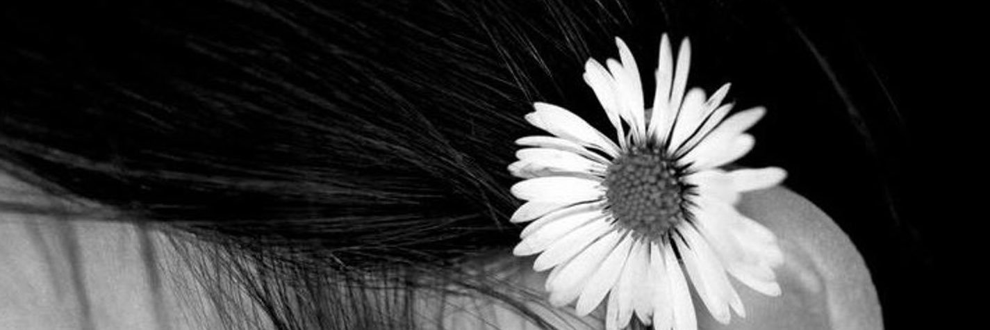 mx09my's profile banner image