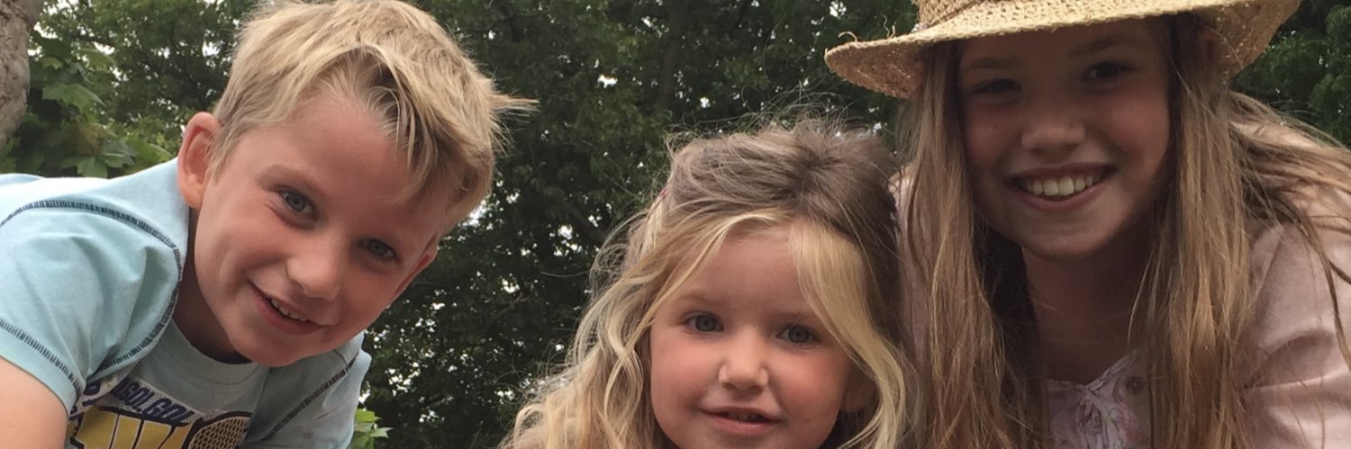 bexdavey's profile banner image