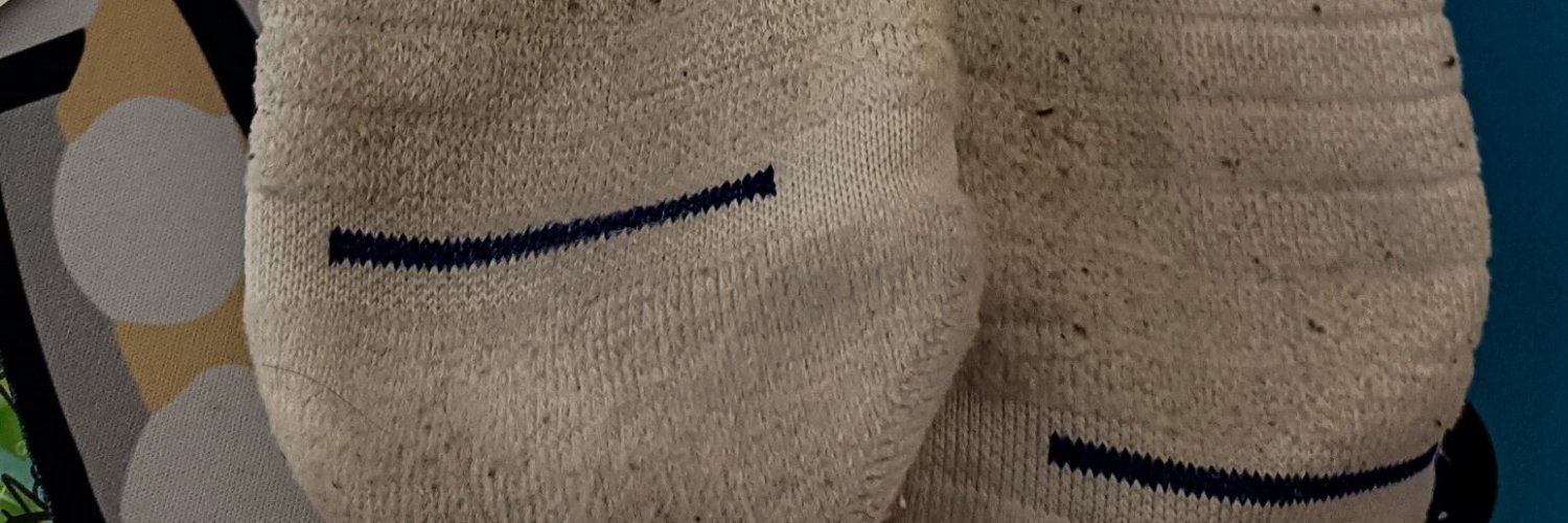 DzM80519's profile banner image