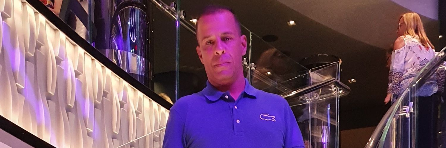 legiovanelli's profile banner image