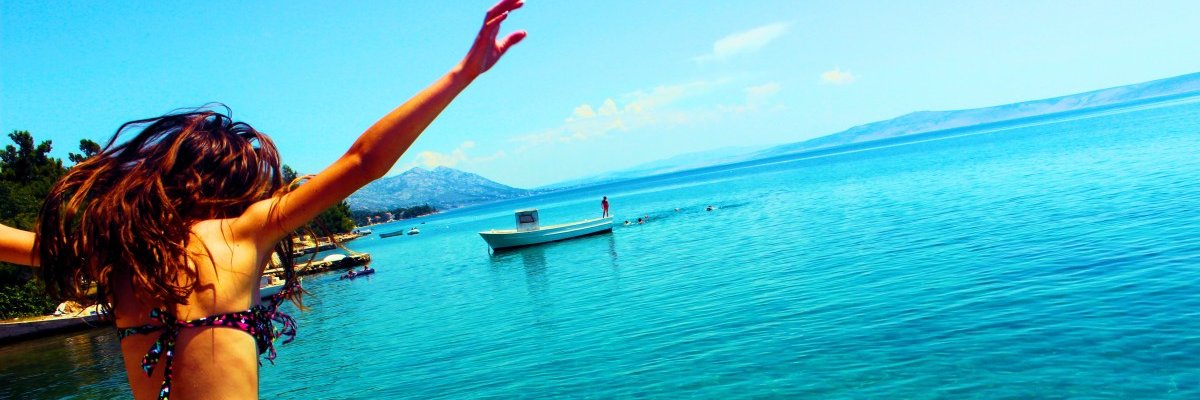 WhatSeasonIsIt's profile banner image