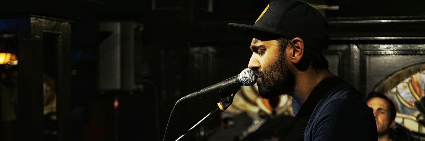 Mandippal 🍉 banner