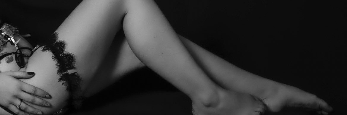 PrivatelyLiv's profile banner image
