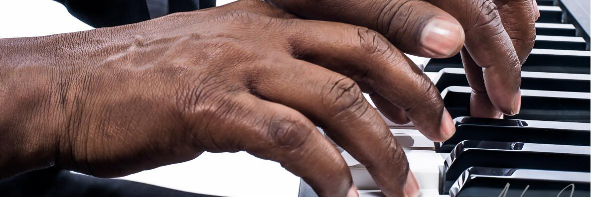 walktonespiano's profile banner image