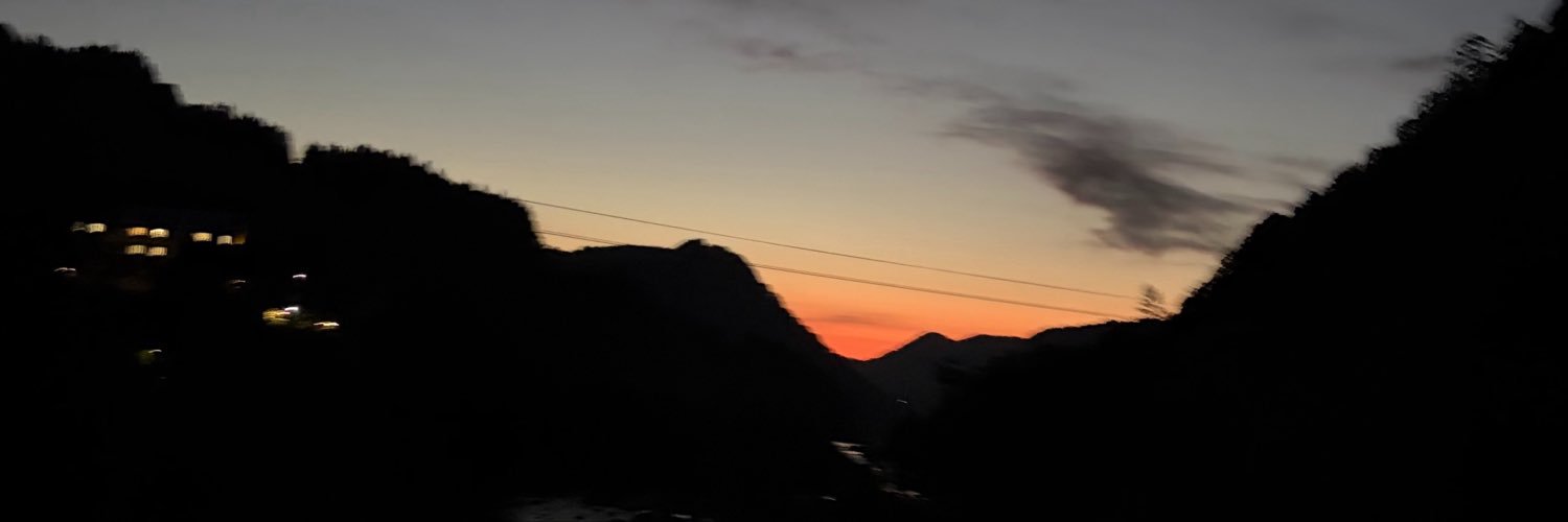 omae_mituketayo's profile banner image