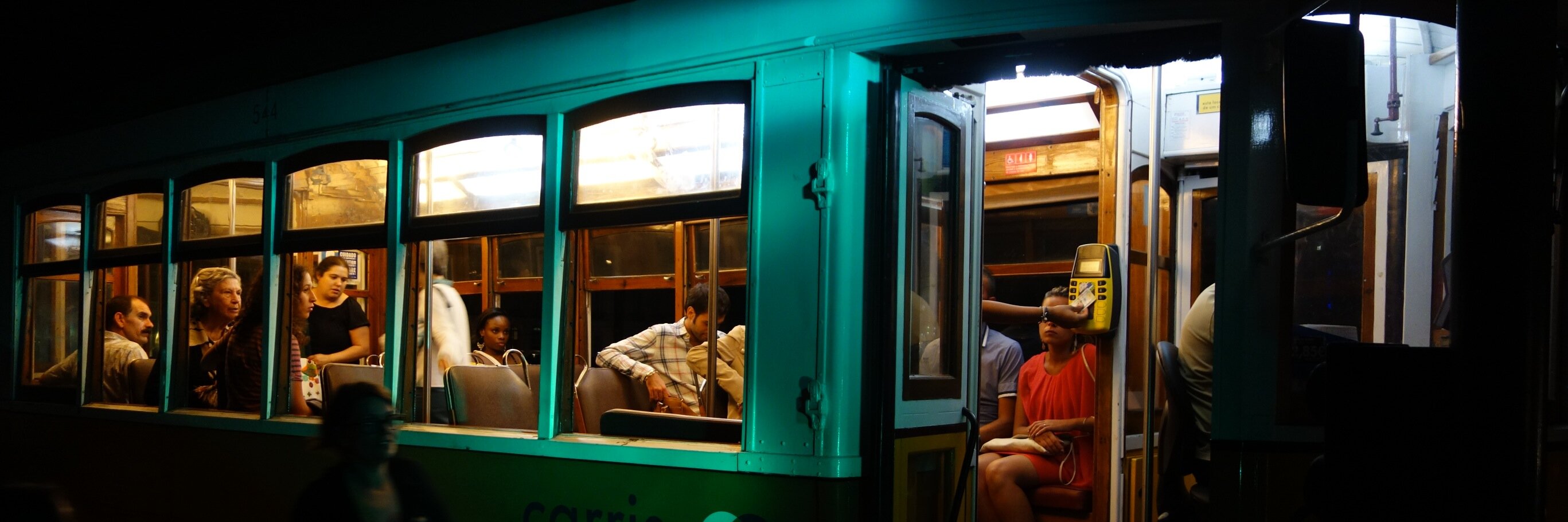 ○ Manµel Silva banner