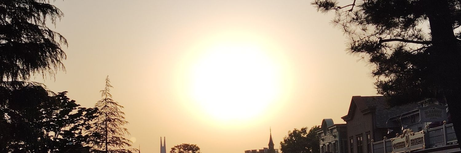 e1nlhv's profile banner image