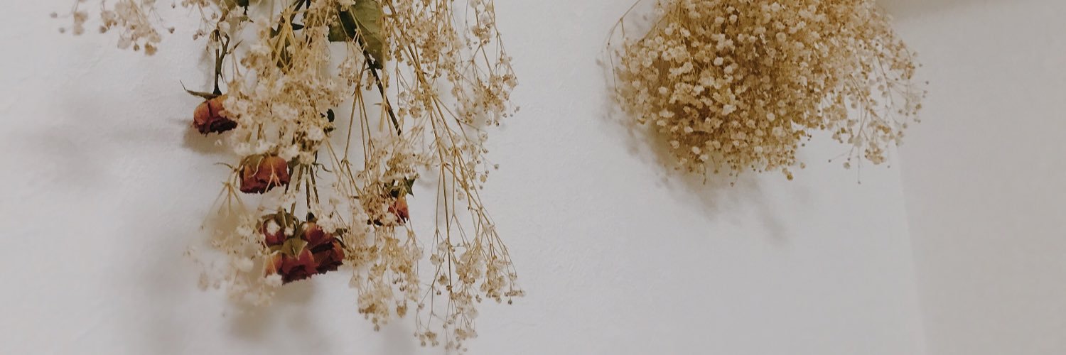 mayupon_05's profile banner image