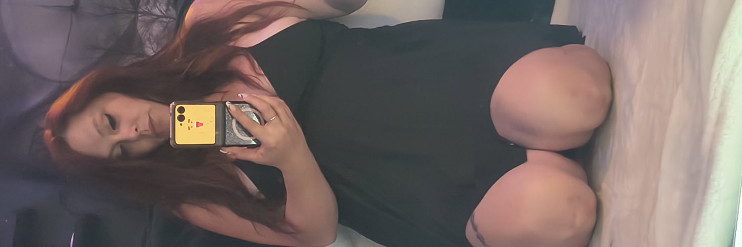 Model_lNjr0k's profile banner image