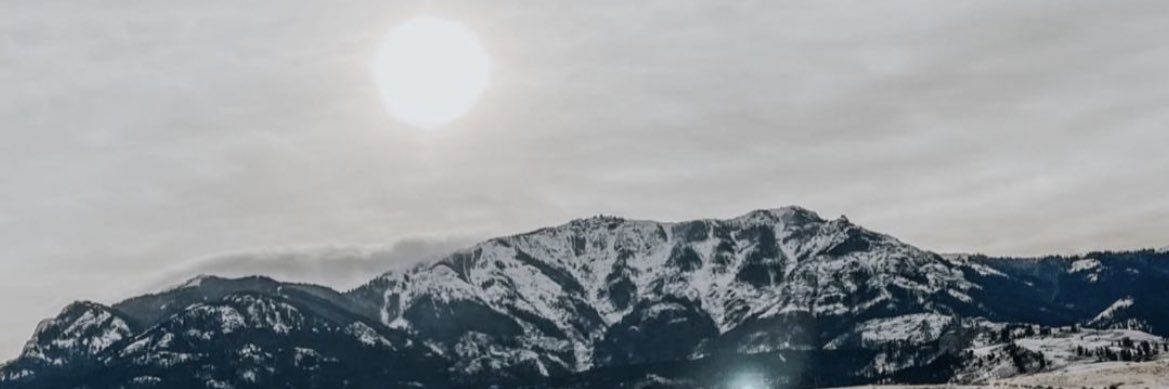 erickabarsenas's profile banner image