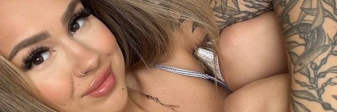 TinyElena645's profile banner image