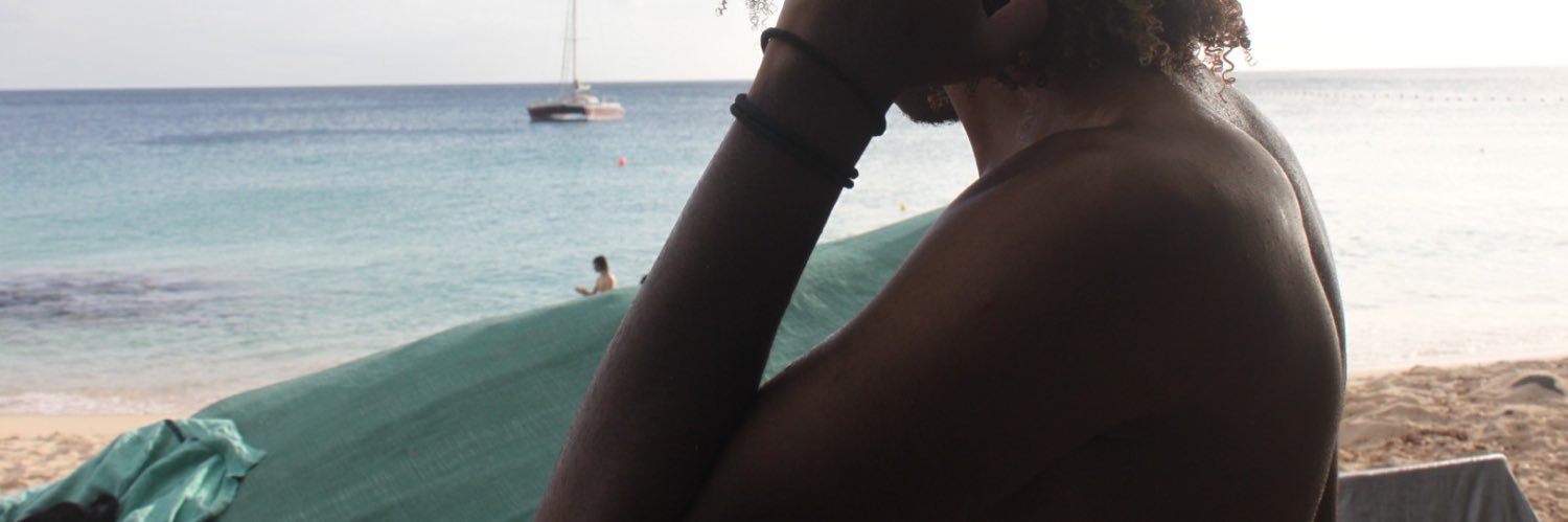 z9chry's profile banner image