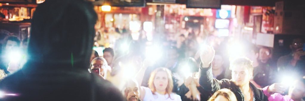 Malcolm Elliott ★ banner