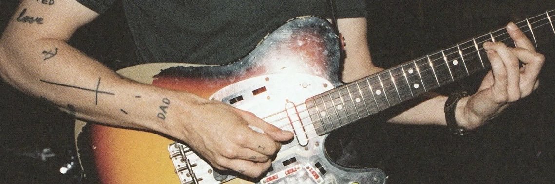 vowbur's profile banner image