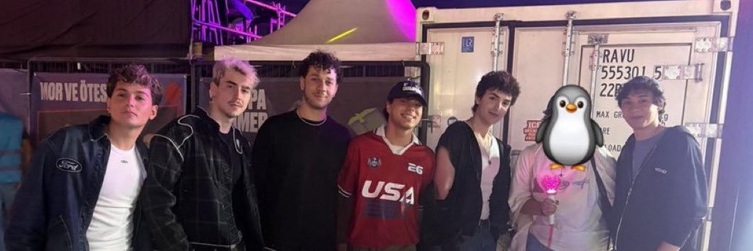 ayqasl's profile banner image
