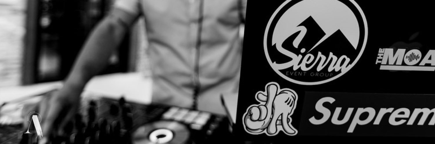 MO AYALA banner