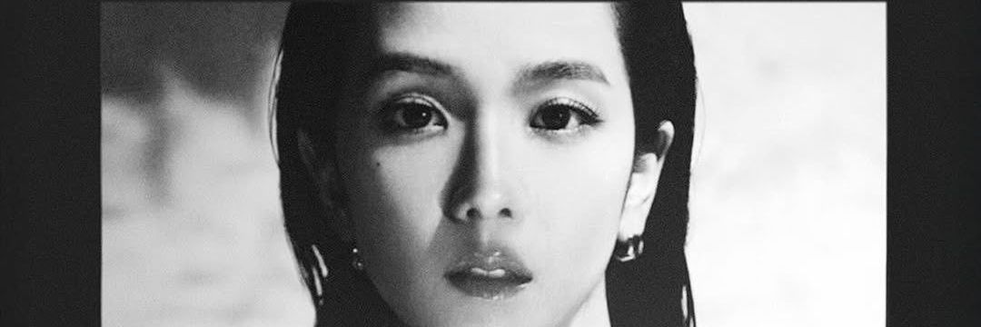 Yayas 🪐🌹🌷 banner