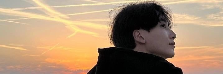 mxvvee's profile banner image