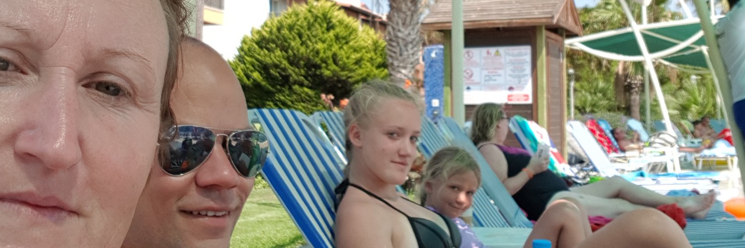 racheldebuc's profile banner image