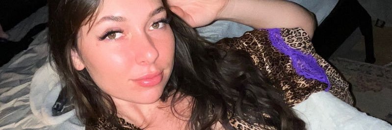 DaisyDoriskbe9's profile banner image