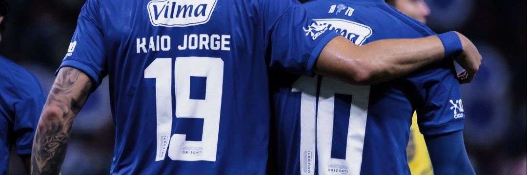 Iza Maria ⁴⁴ banner