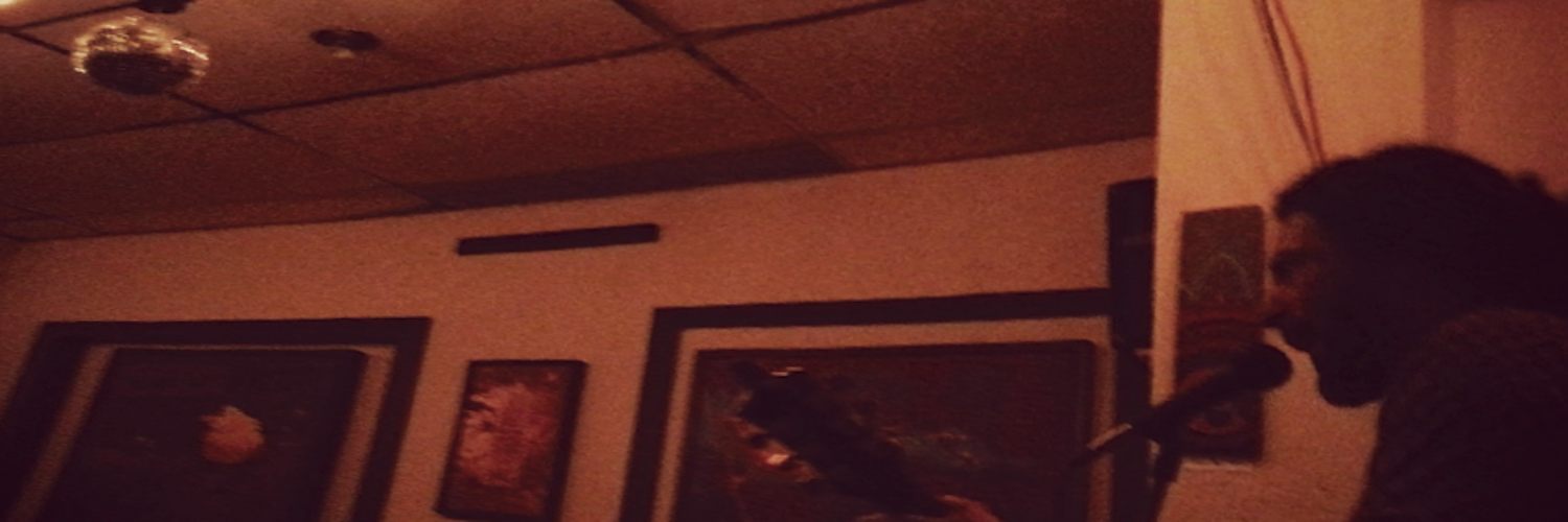 Yahenda's profile banner image